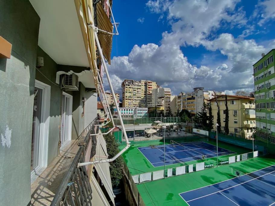 Coral Apartment - City Center Tirana Extérieur photo