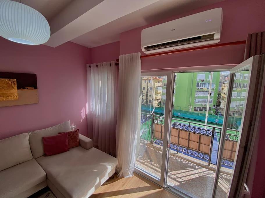 Coral Apartment - City Center Tirana Extérieur photo